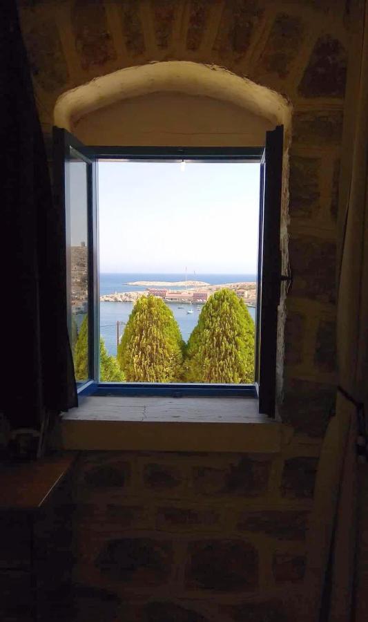 Marina Castellana Studios II Chalki Town Exterior photo